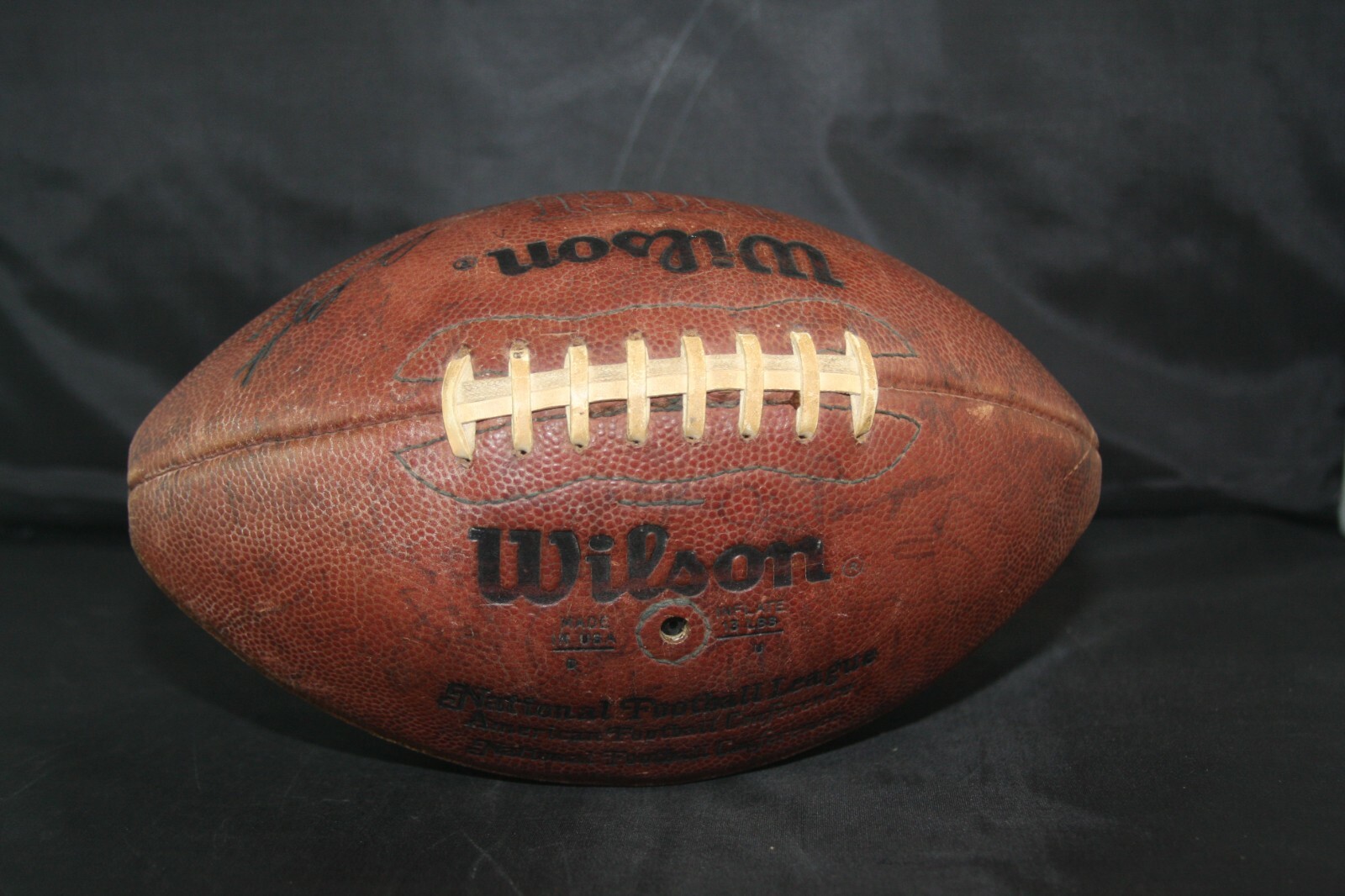 Vtg WILSON Pete Rozelle 1981 BUFFALO BILLS Game Used Team Signed NFL FOOTBALL