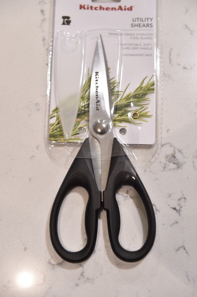 Kitchen Aid Utility Shears NEW! SHARP !!!