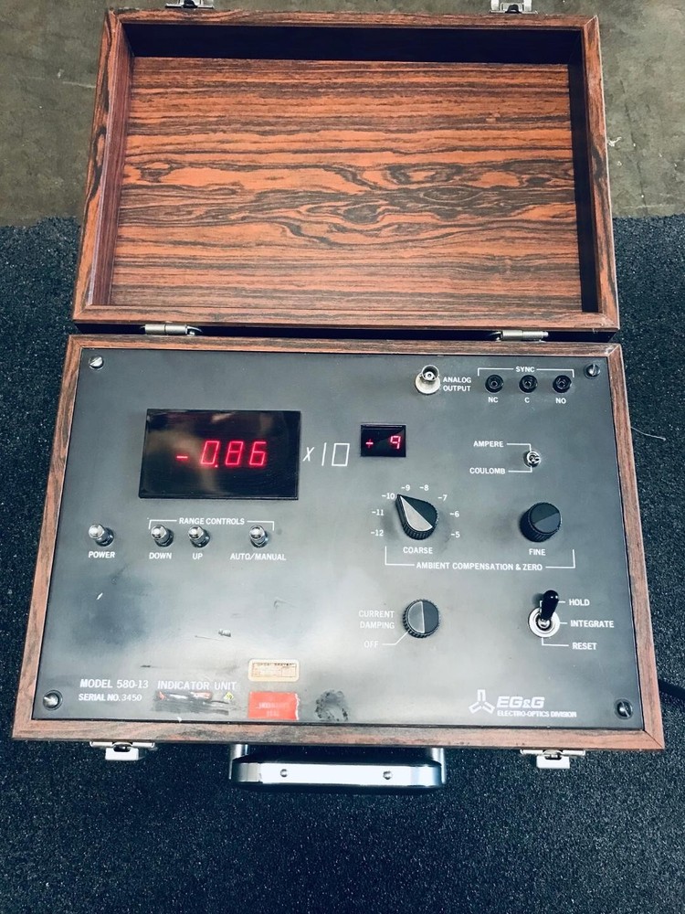 EG&G Radiometer Indicator Unit Model 580-13