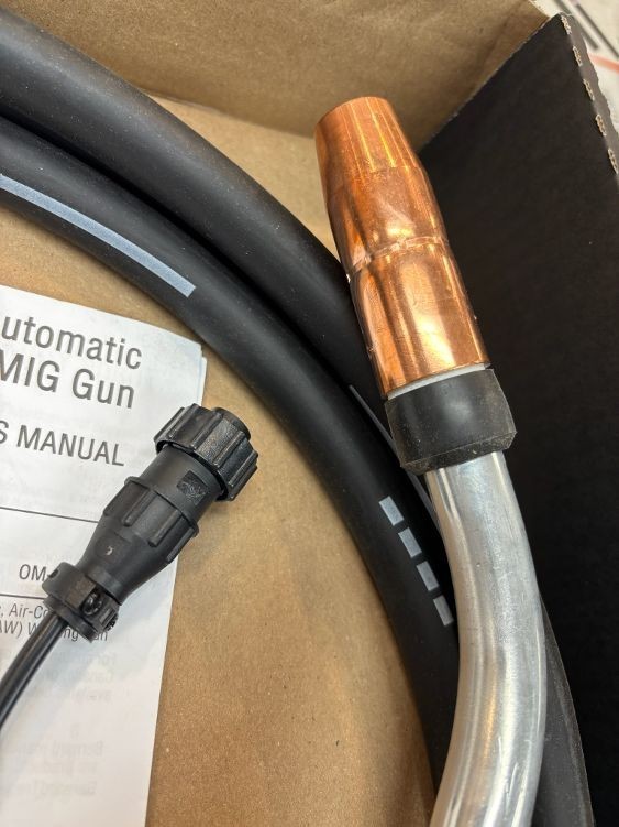 Bernard Q4015AE9EMC 400 Amp BTB Miller End 15 foot ACCULOCK