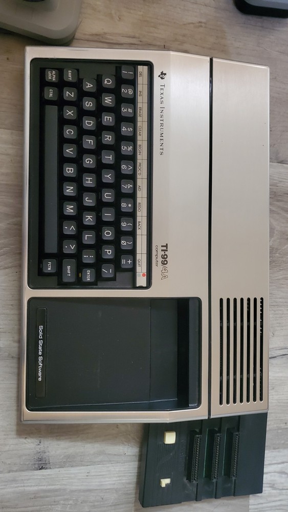 Vintage Texas Instruments TI-99/4A Home Computer/Gaming System - untested