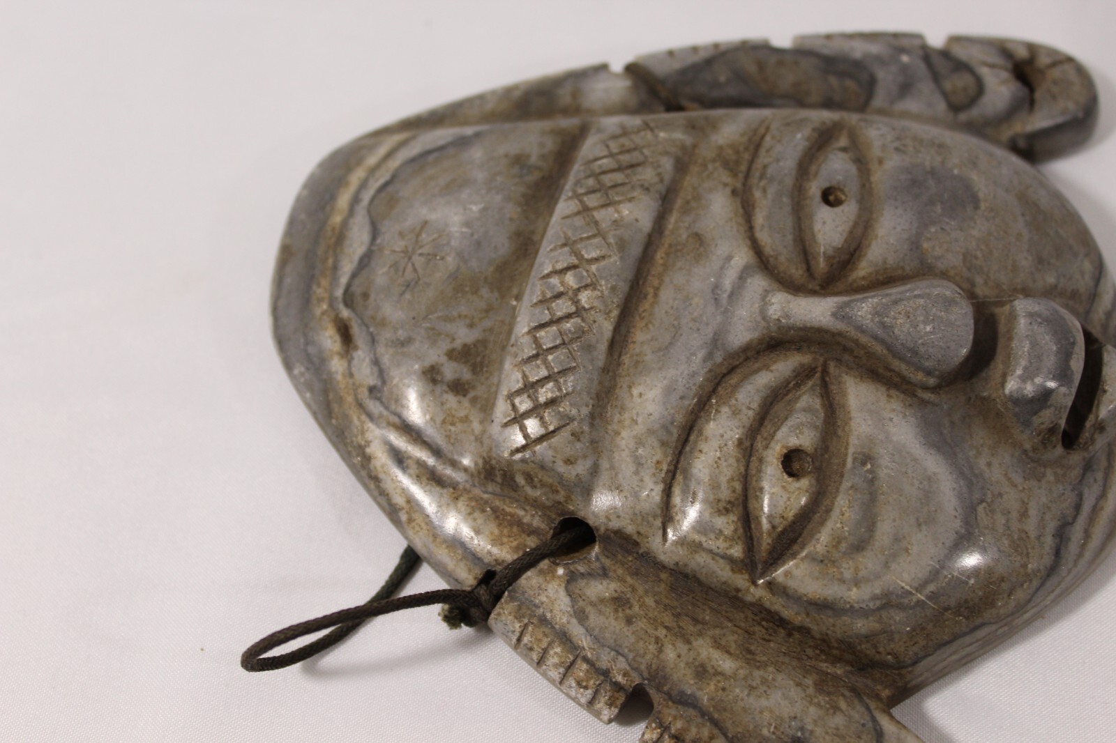 Mayan Aztec Mexican Hand Carved Alabaster Stone Mask 5.75" Sculpture Wall Plaque