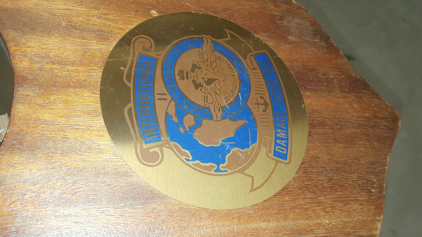 NAVY PLAQUE SURFACE WARFARE OFFICERS SCHOOL COMMAND INTERNATIONAL DAMAGE CONTROL