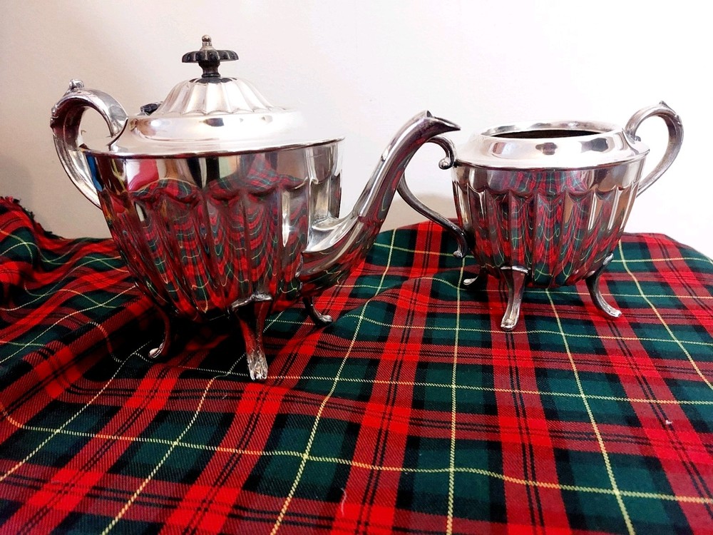 Antique Silverplate Teapot Sugar Bowl Sheffield 1938