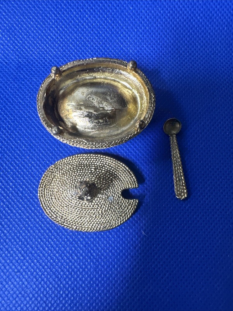 Miniature Trinket Boxes With Spoon Inside