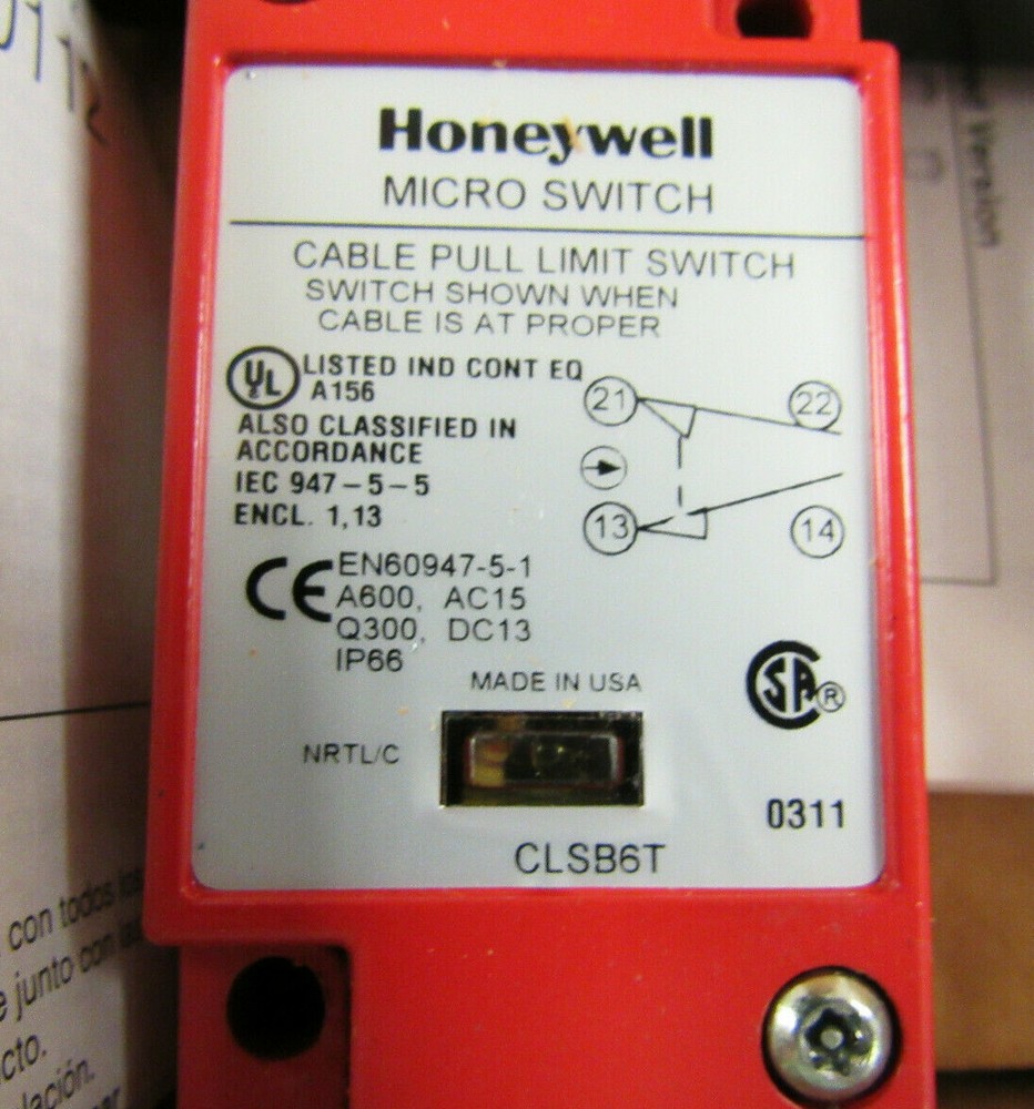 HONEYWELL CLSB6T CABLE PULL LIMIT SWITCH INDICATOR 120VAC ****NIB****