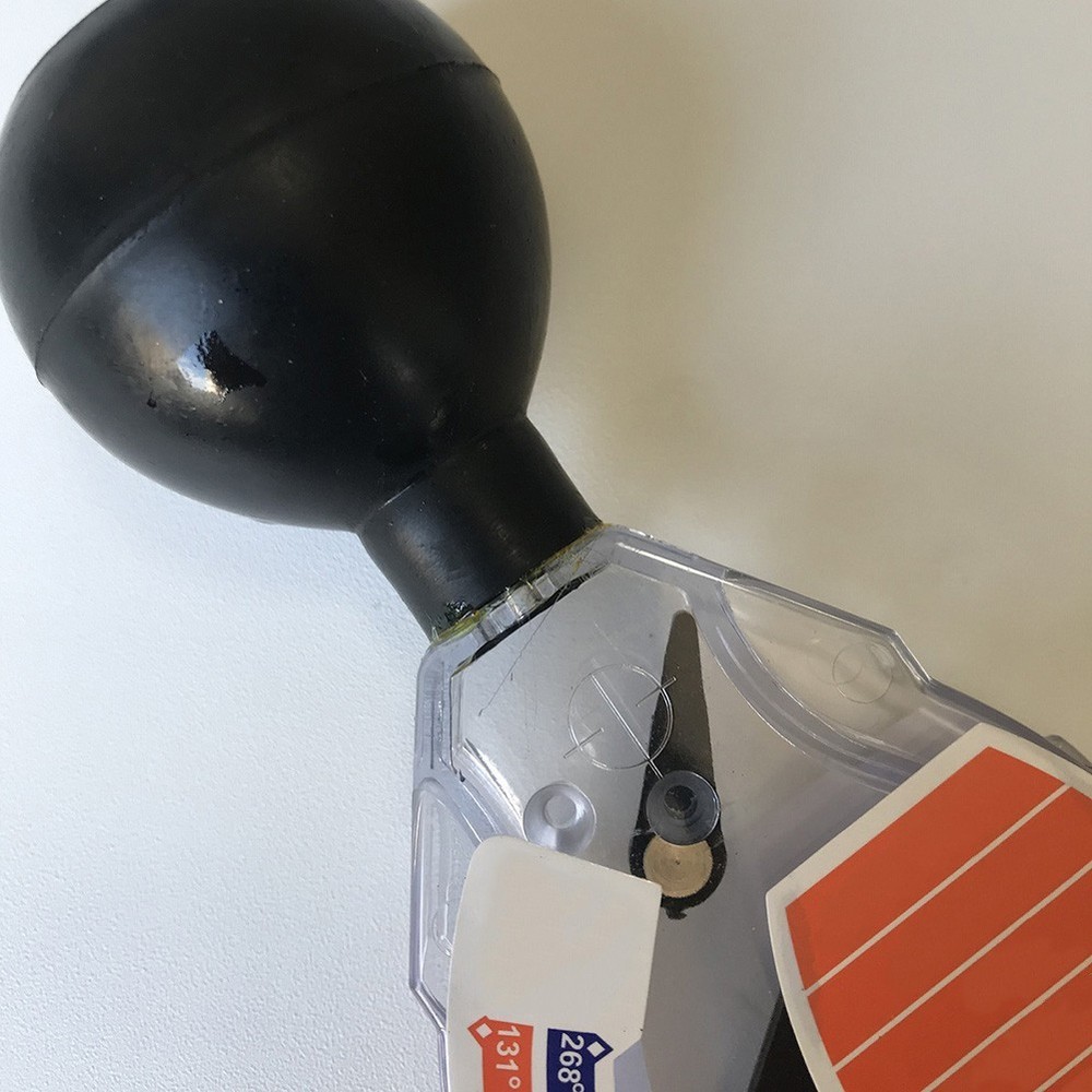 User Friendly Antifreeze Tester with Clear Reading Scales and Pointers