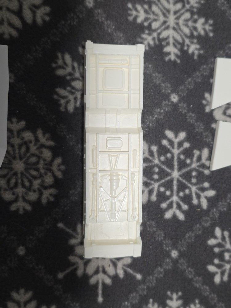 Larson Designs SpaceBalls Eagle 5 Resin Model 2000