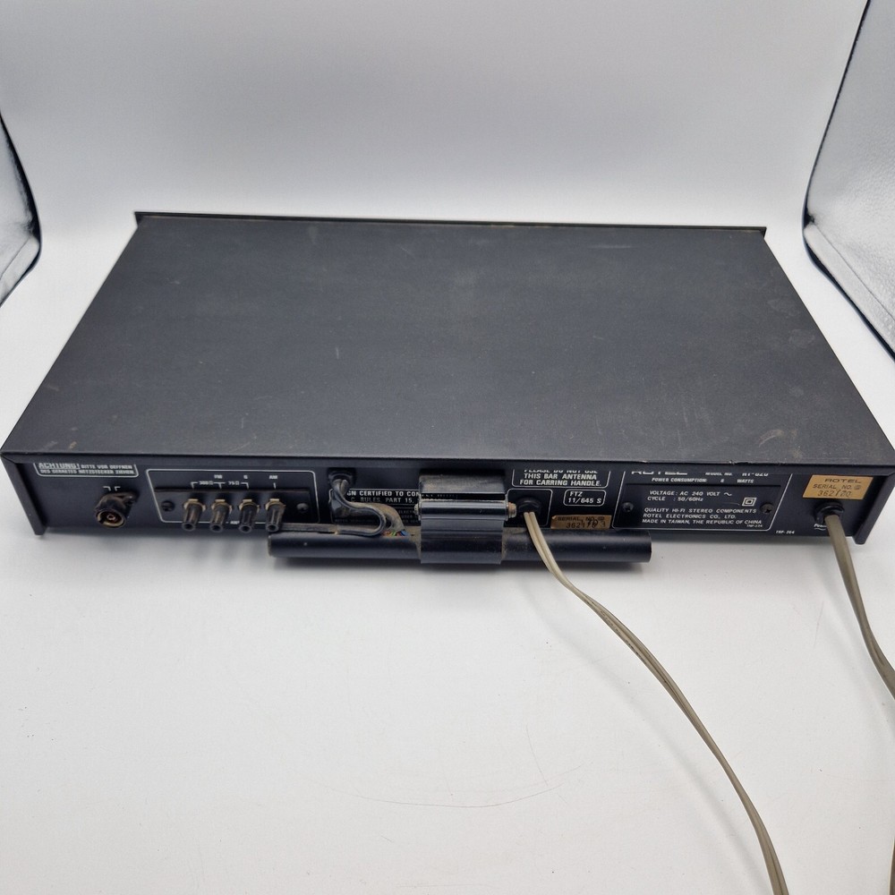 ROTEL Stereo Tuner Separate RT-820