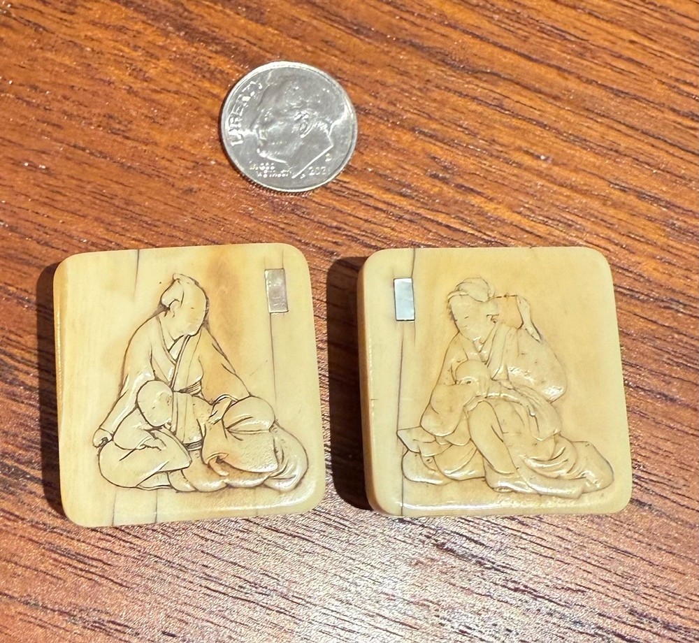 Rare Japanese Engraved Bone Buttons. Edo? or ? signed