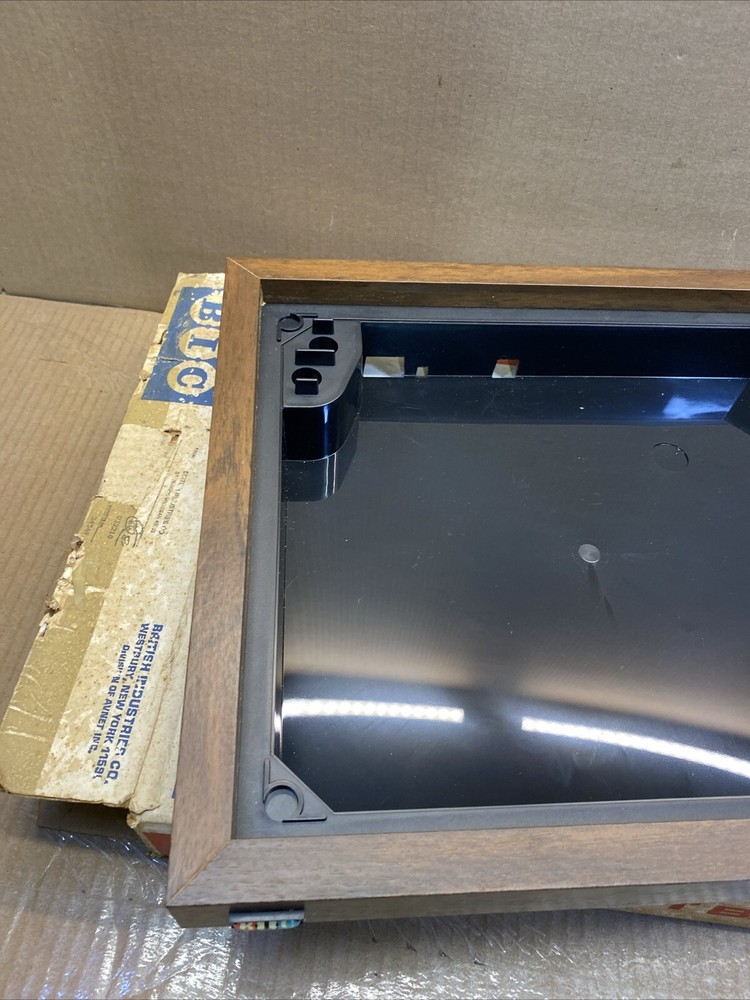 NOS! Open Box BIC TURNTABLE WB 10 BASE PLINTH FOR MODEL 920 READ