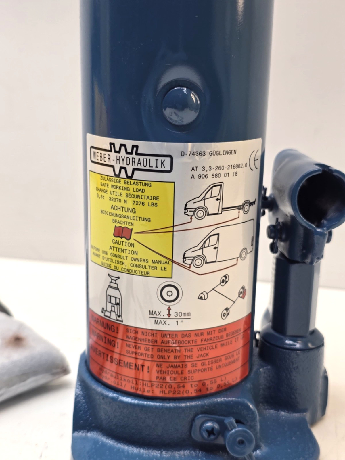 Mercedes Sprinter 2500 2012-2014 Bottle Jack and Tools A9035800018 OEM