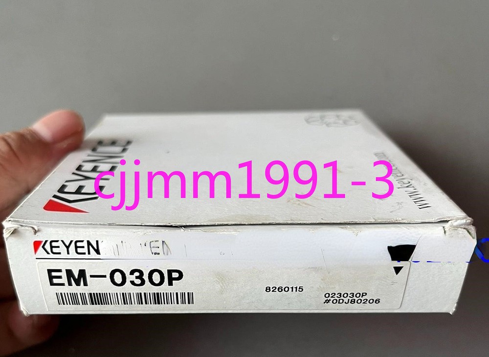 1PC NEW KEYENCE EM-030P