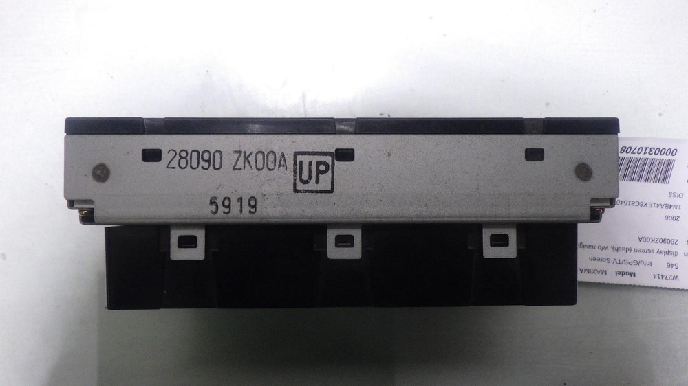 06 NISSAN MAXIMA Info Screen 28090ZK00A
