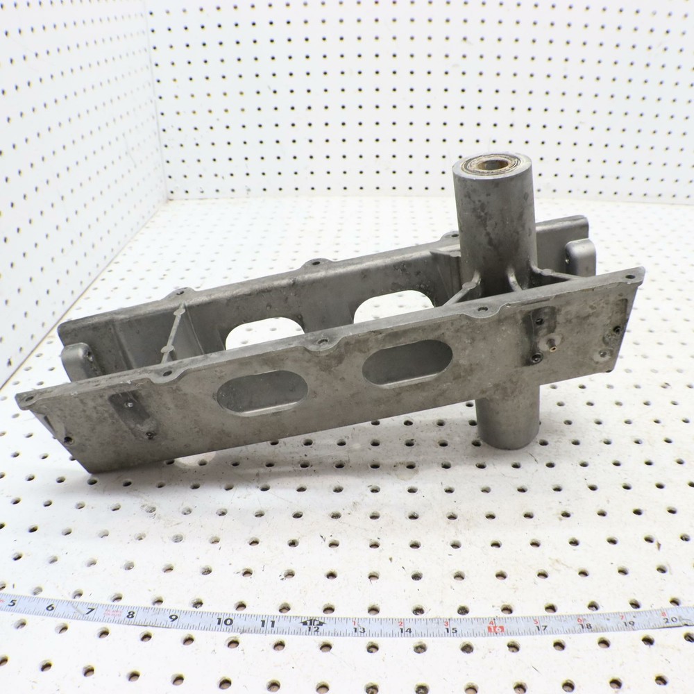 2006 POLARIS SWITCHBACK FRONT BULKHEAD CHASSIS FRAME SUPPORT 1014894
