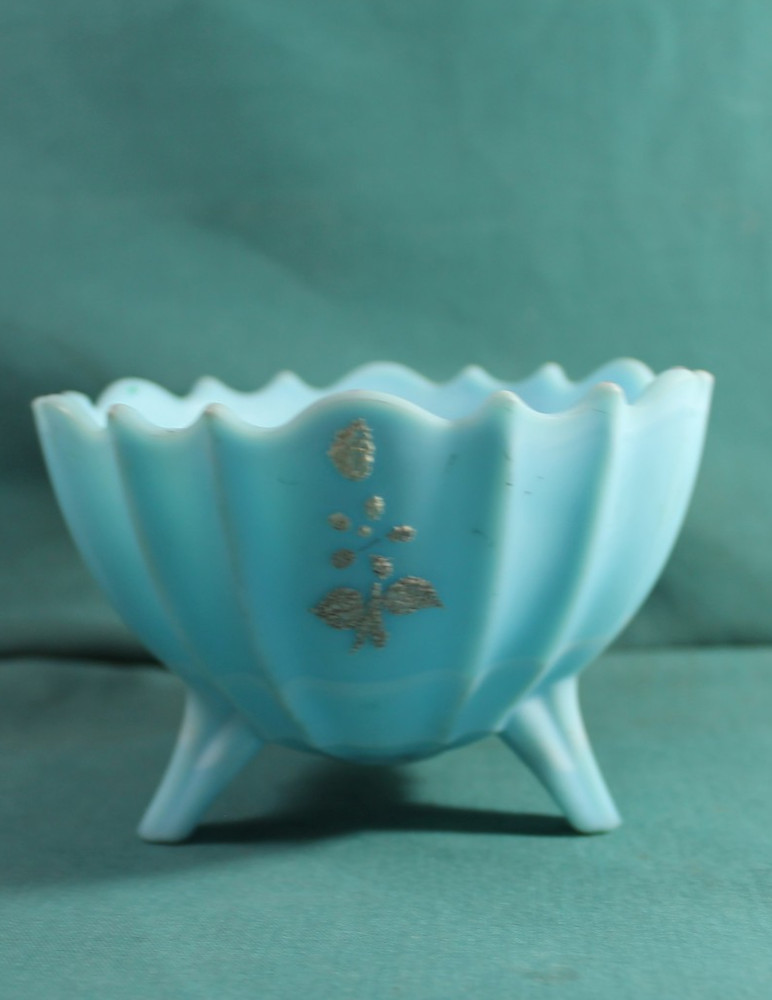 WESTMORELAND #1914-1 BLUE SATIN FTD BOWL