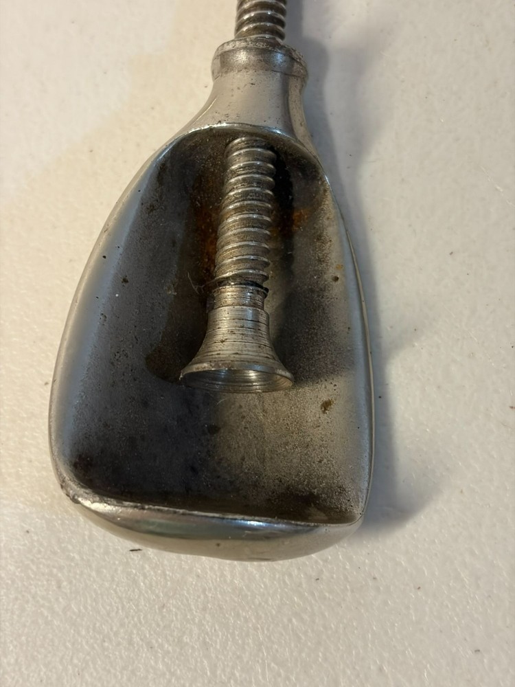 Vintage Nutcracker Table Handheld Swivel NUTCRACKER Vice T Bar Screw