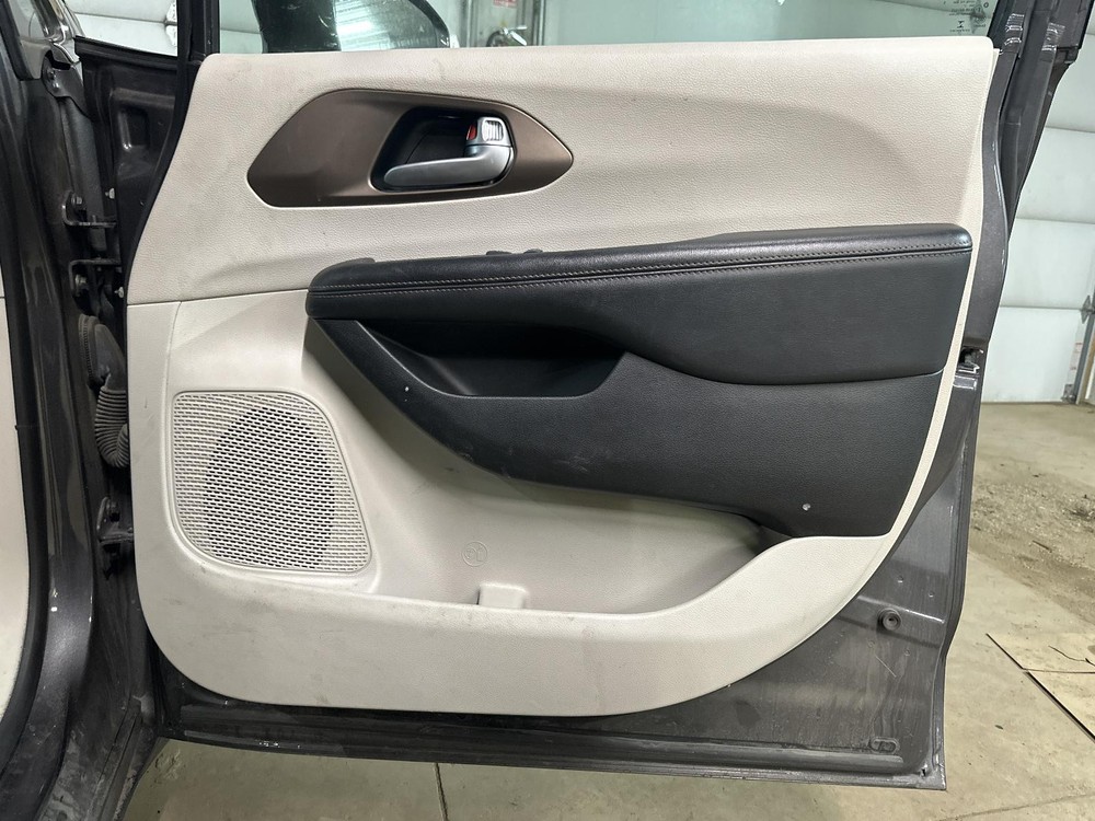 Used Park Assist Camera Control Module fits: 2018 Chrysler Pacifica Driver Assis