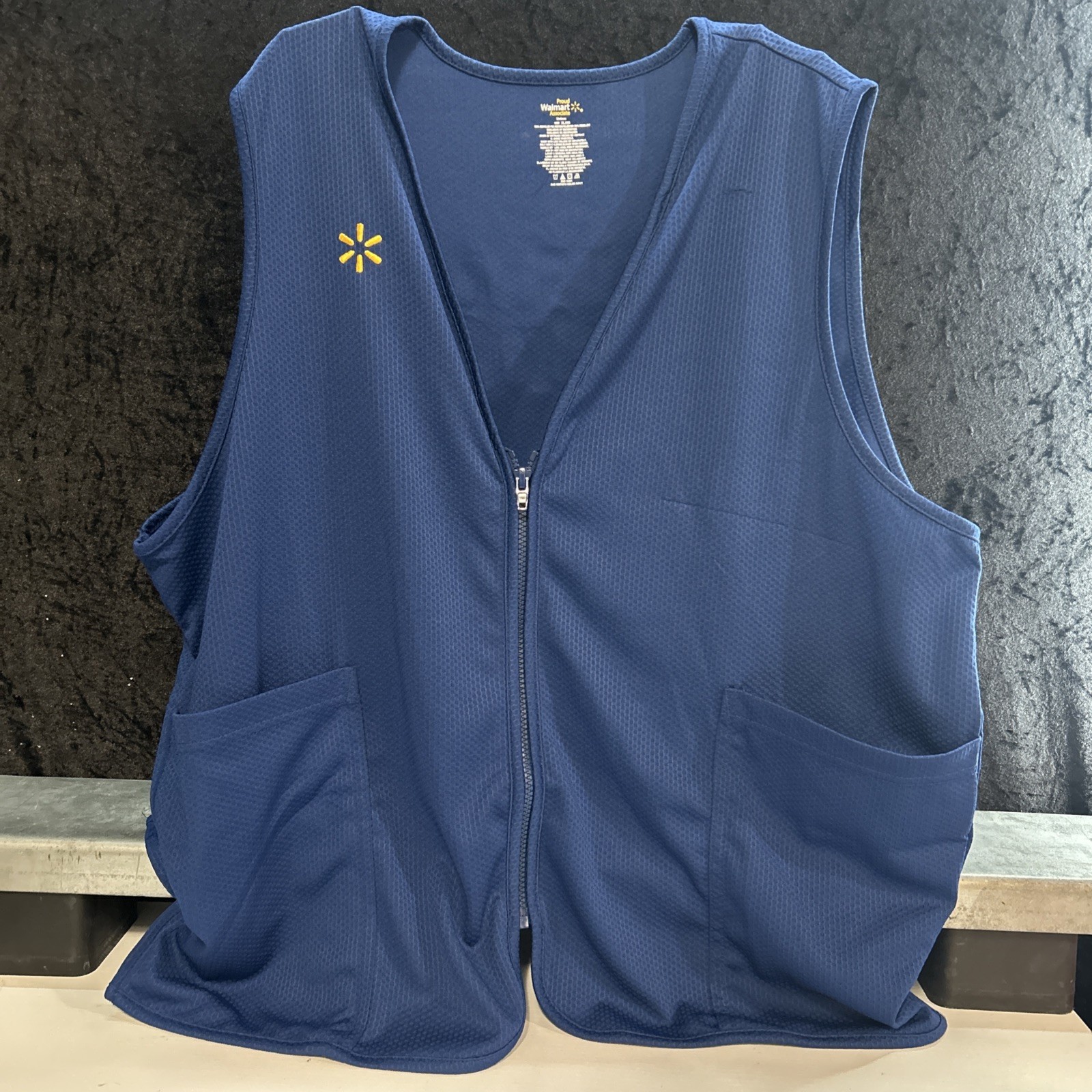 Walmart Employee Uniform Vest 2025 Happy To Help Size XL