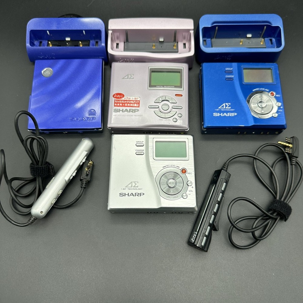 SHARP Portable MD Recorder MD-DS77 MD-DR7 Player MD-DS77 Please read carefully