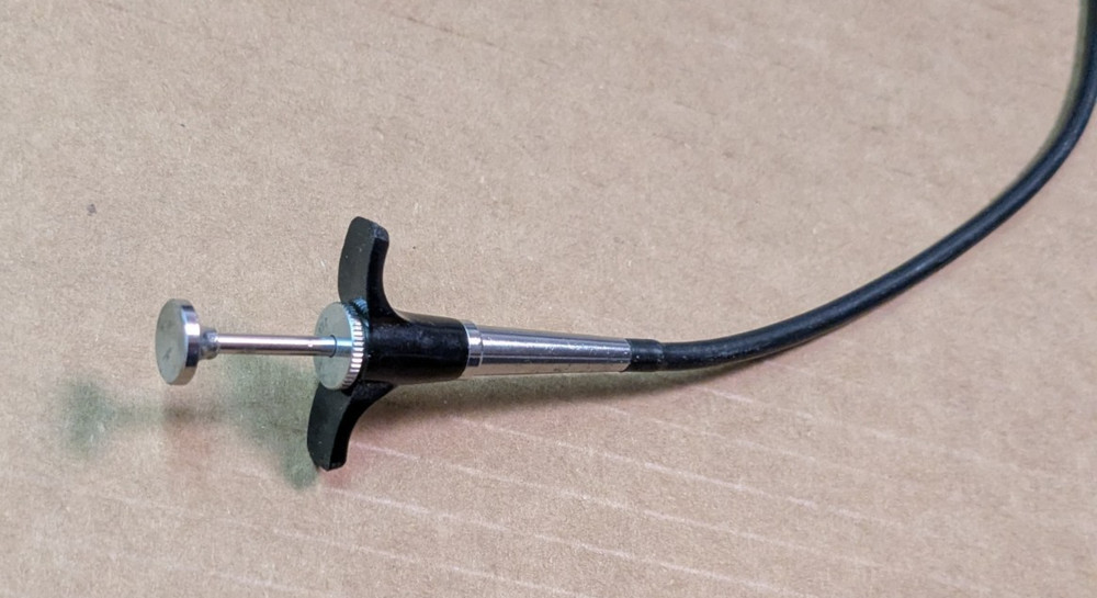 Vintage camera remote locking shutter release, braided cable Japan 20" tested