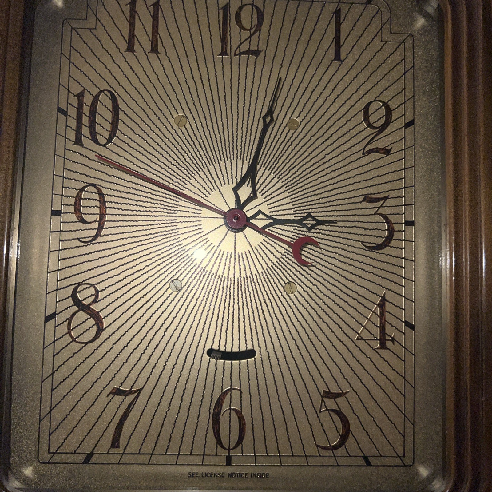 ORIGINAL ART DECO WESTINGHOUSE WR-16 "COLUMNAIRE” GRANDFATHER CLOCK RADIO