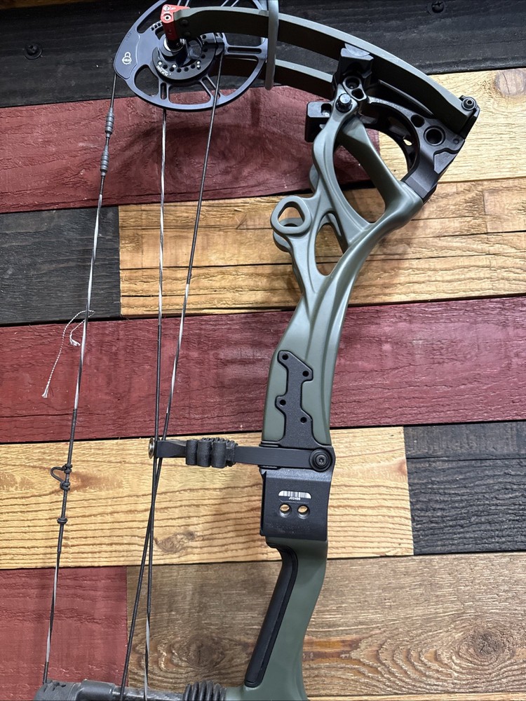 Bowtech Carbon One