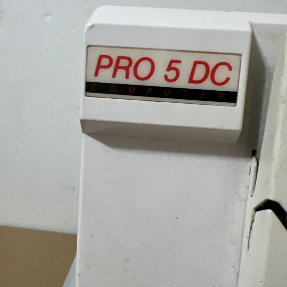 Elna lock PRO 5 DC SERGER SEWING MACHINE complete working