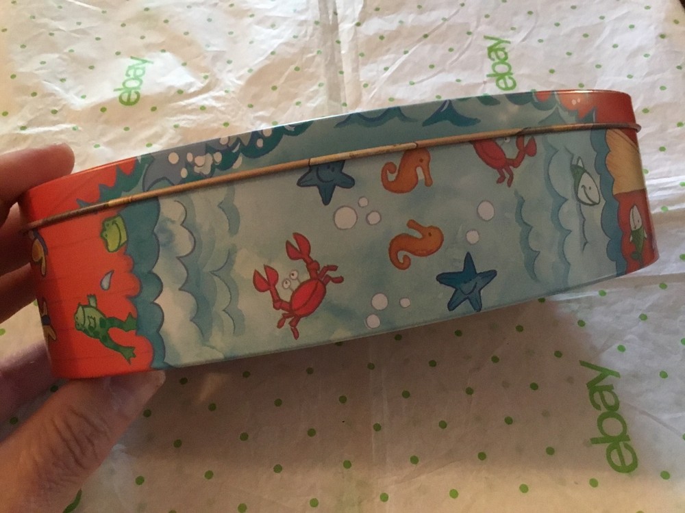 Noah's ark metal tin
