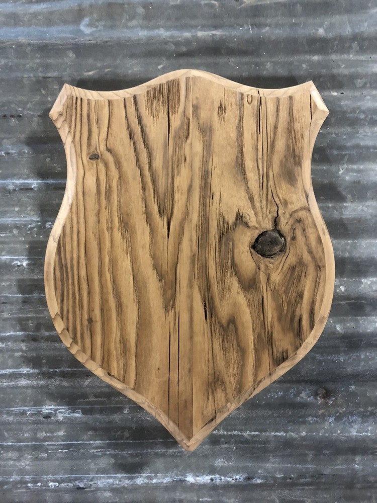 Reclaimed Lumber Skull Mount Plaque