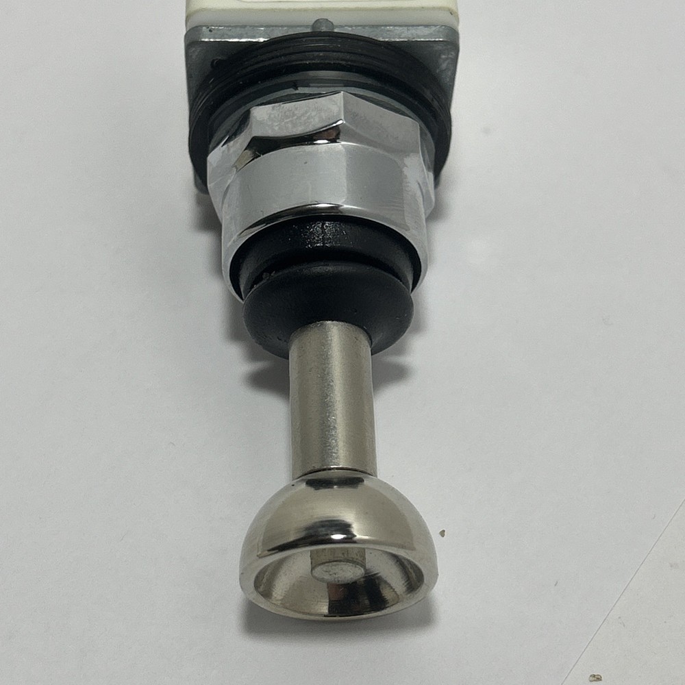 Schneider Electric 9001K34 Joystick Operator Controller 5 Position NOS￼