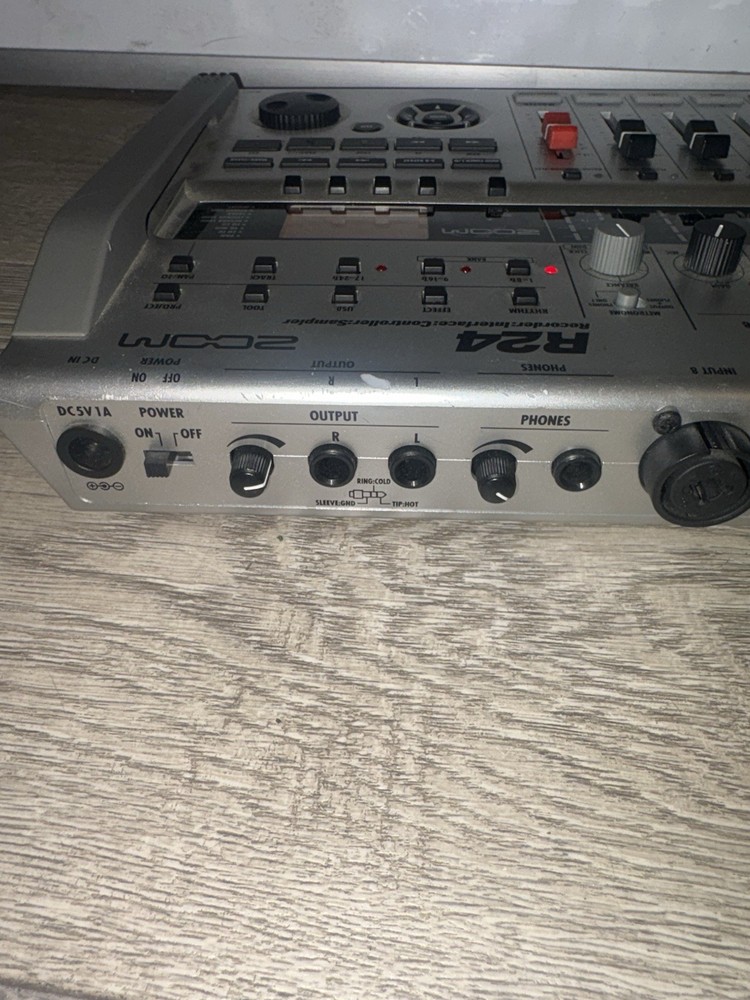 ZOOM R24 Digital Multi Track Recorder 24 Track Interface Controller 8 Channel