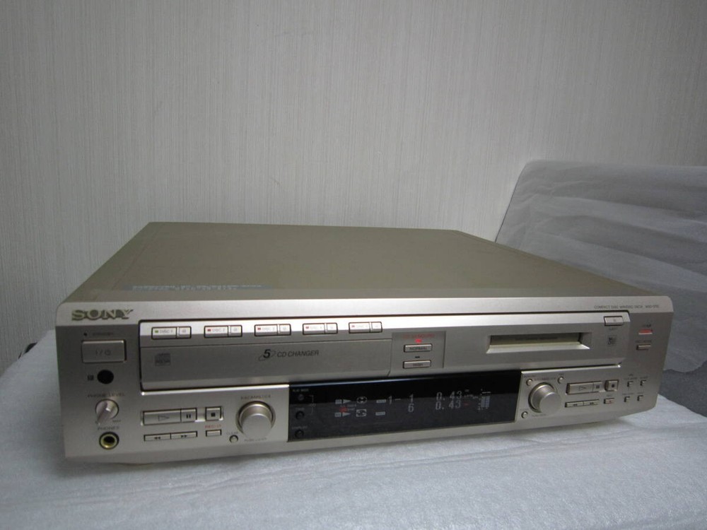 SONY MXD-D5C MiniDisc MD Player Integrated Deck AC100V Tested