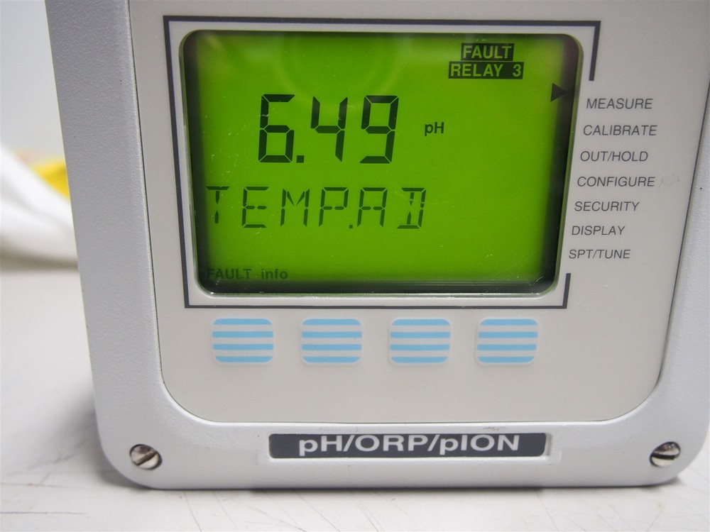 ABB TB84 PH Analyzer Transmitter TB84PH2000111