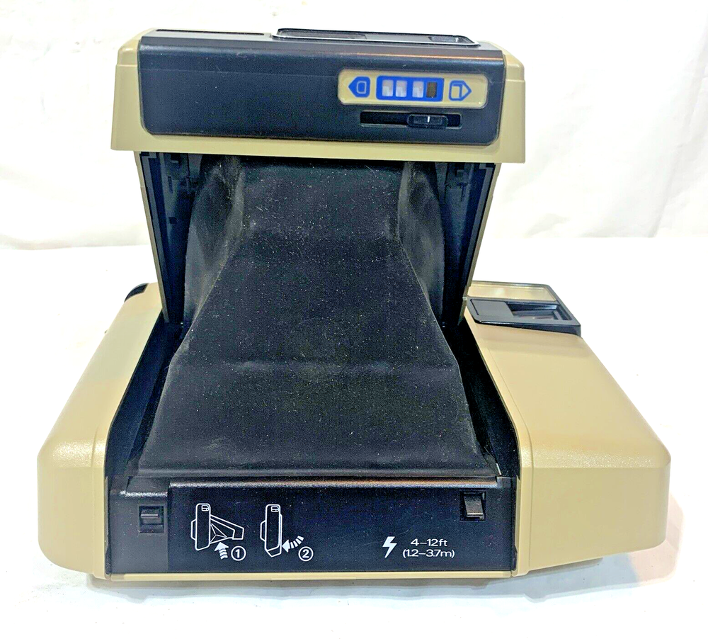 KODAK TRIMPRINT Intast Camera W/ Electronic Flash