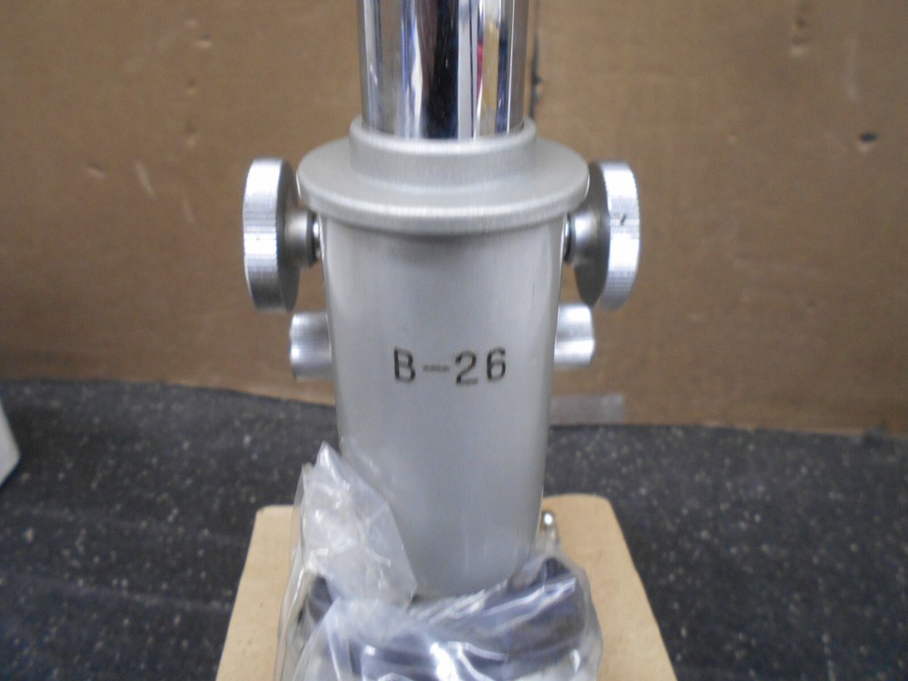 Student Microscope w/ 3 Objectives B-26 4x10x10