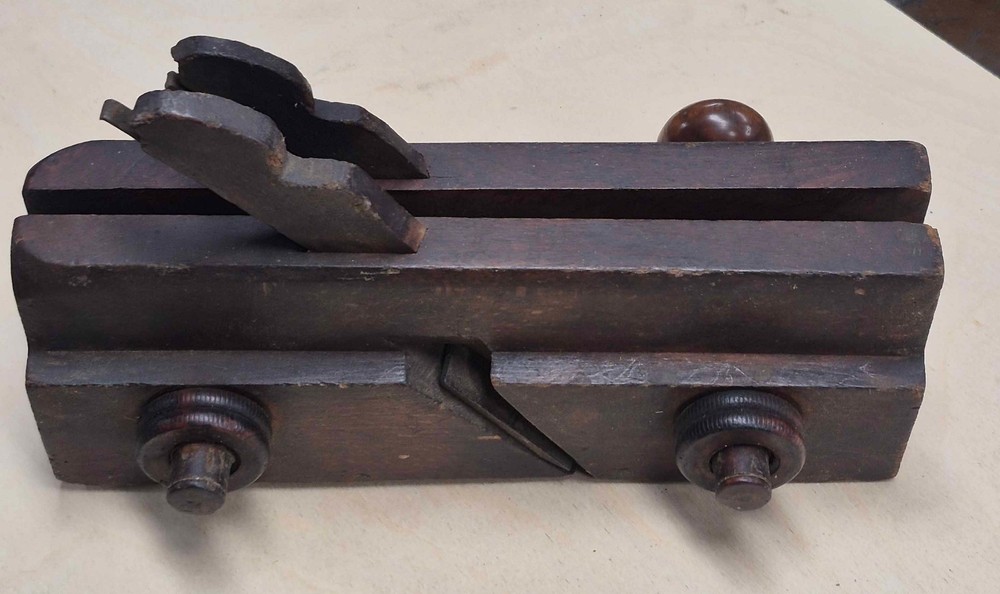 VINTAGE SANDUSKY ADJUSTABLE MOLDING PLANE