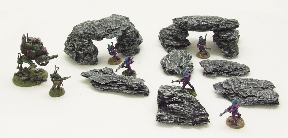 'LARGE SIZED' ROCKS - 'FULLY PAINTED' - 40K suited terrain,scenery