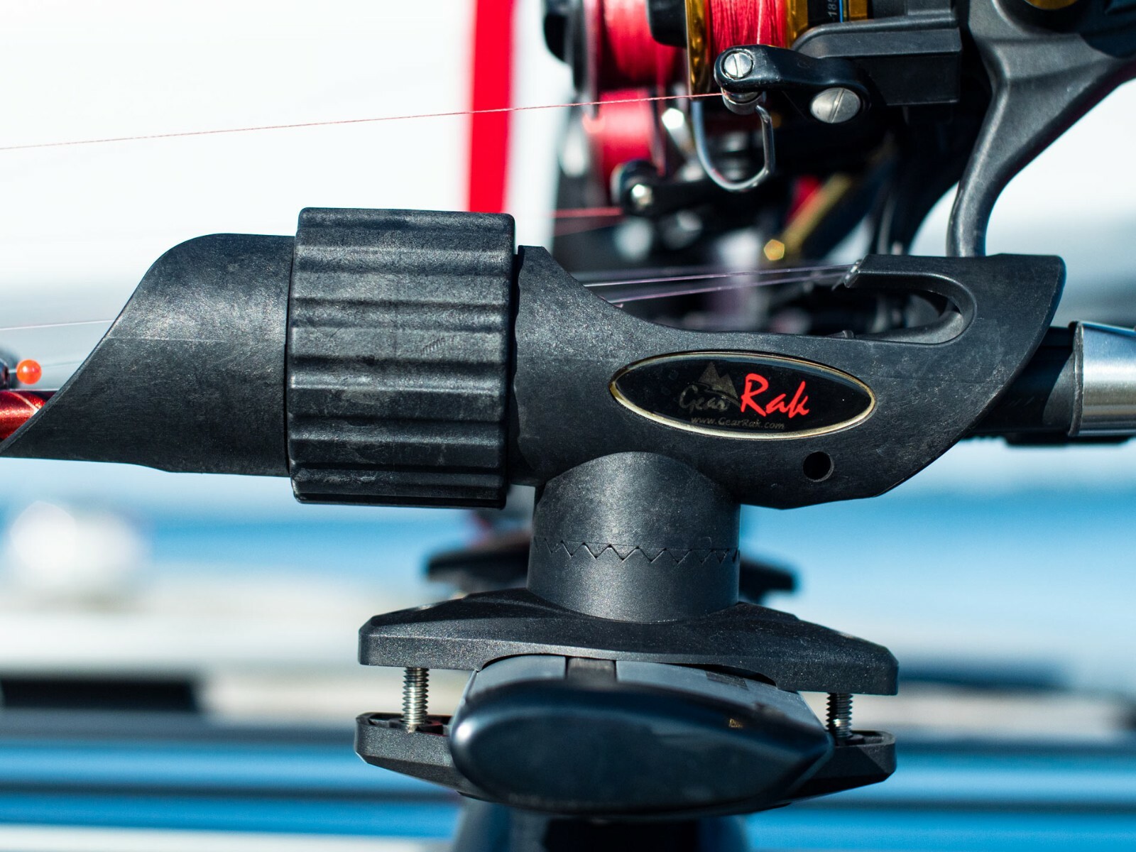 Up-Right Car / SUV Roof Rack Fishing Rod Transportation System 4 Rod Carrier