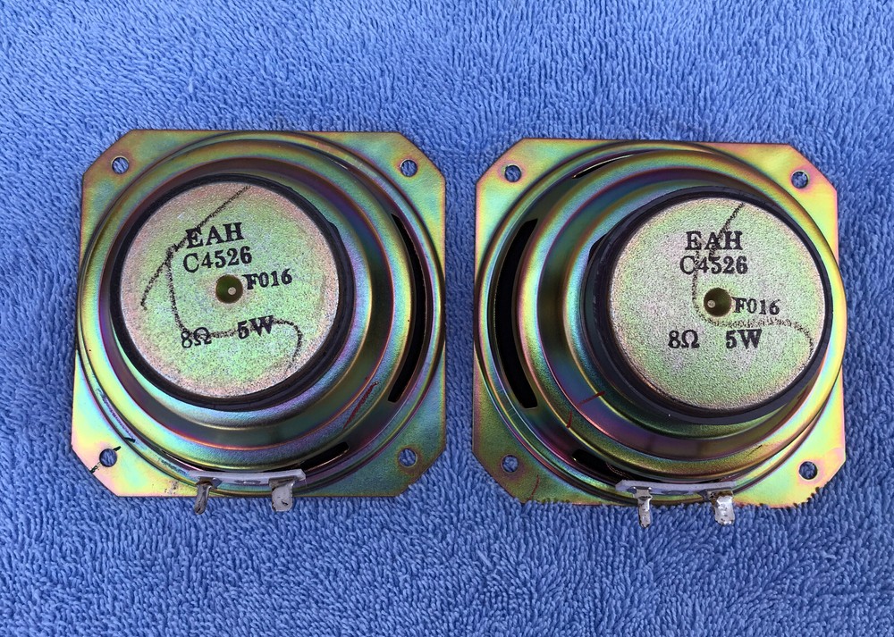 EAH C4526 4" Reverse Rolled Speakers -lot of 2