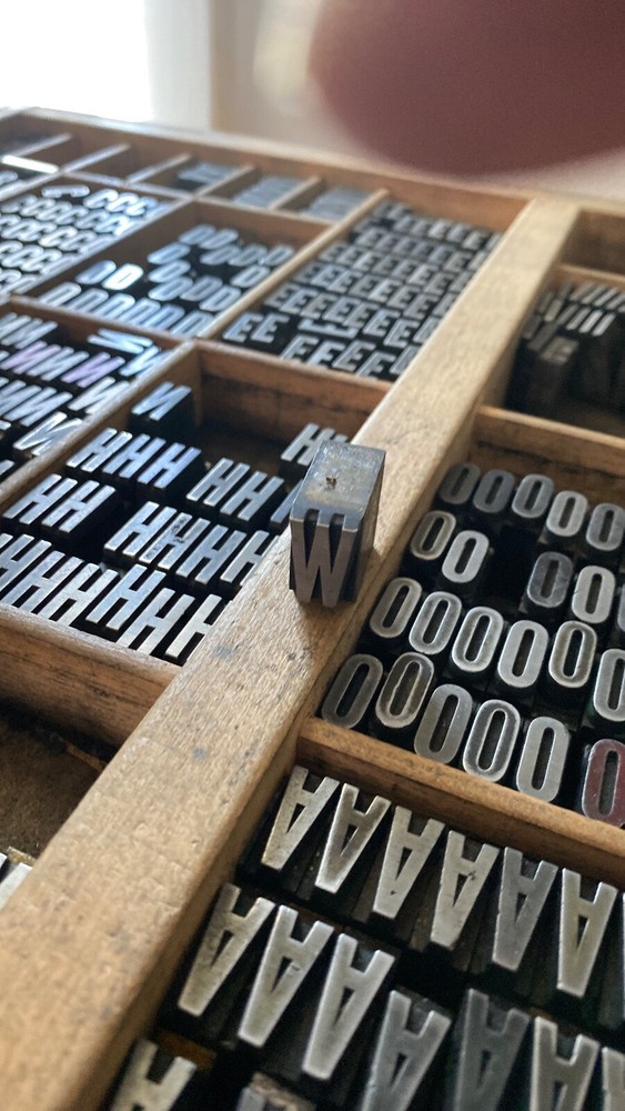 Vintage Printing Press Letter, W