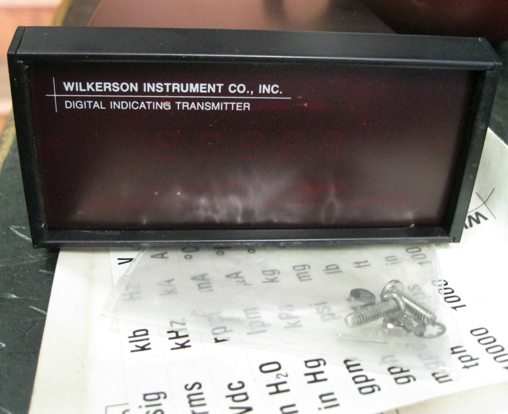 Wilkerson DIT574 Digital Indicating Transmitter 0-500F Range