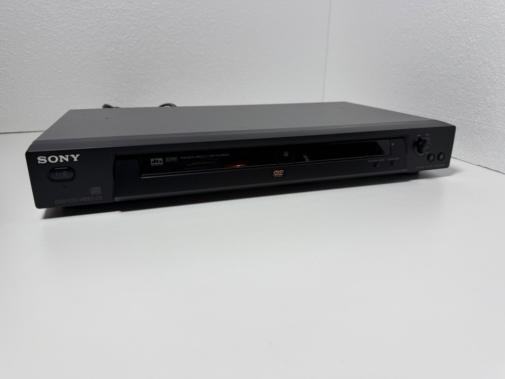 SONY DVD/CD/VIDEO CD/MP3 PLAYER TESTED WORKS!