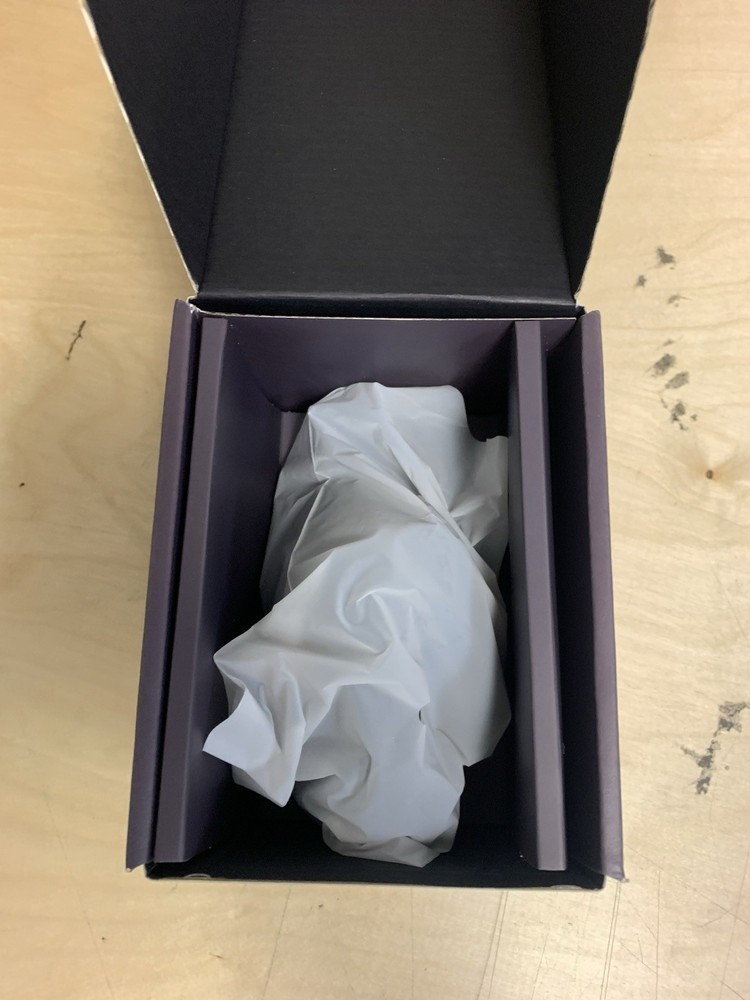 EM11 NL Rechargeable Multi- Device Ergonomic Vertical Mouse