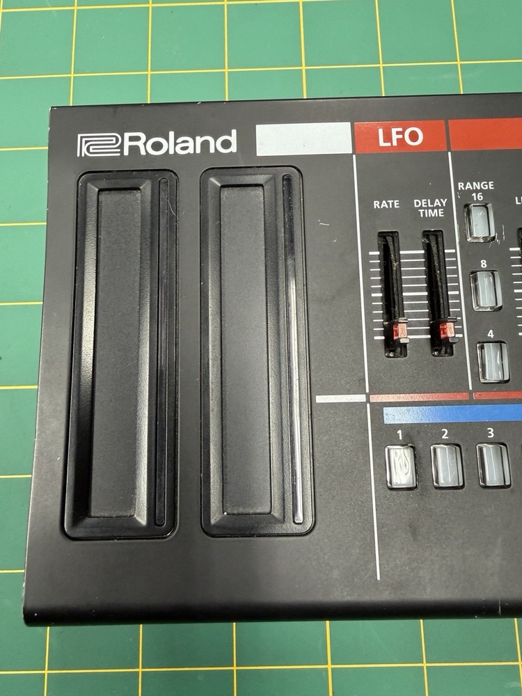 Roland JU-06 Boutique Synth Juno 106 Sound Module