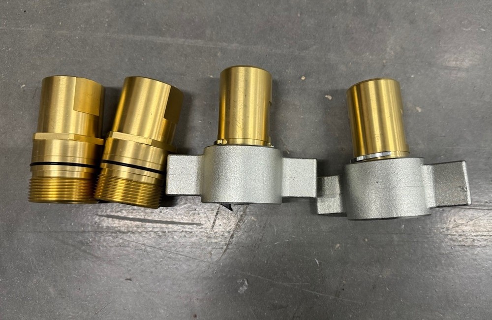 1" NPT Wet-Line Wing Nut Hydraulic Quick Disconnect Coupler / Coupling Set