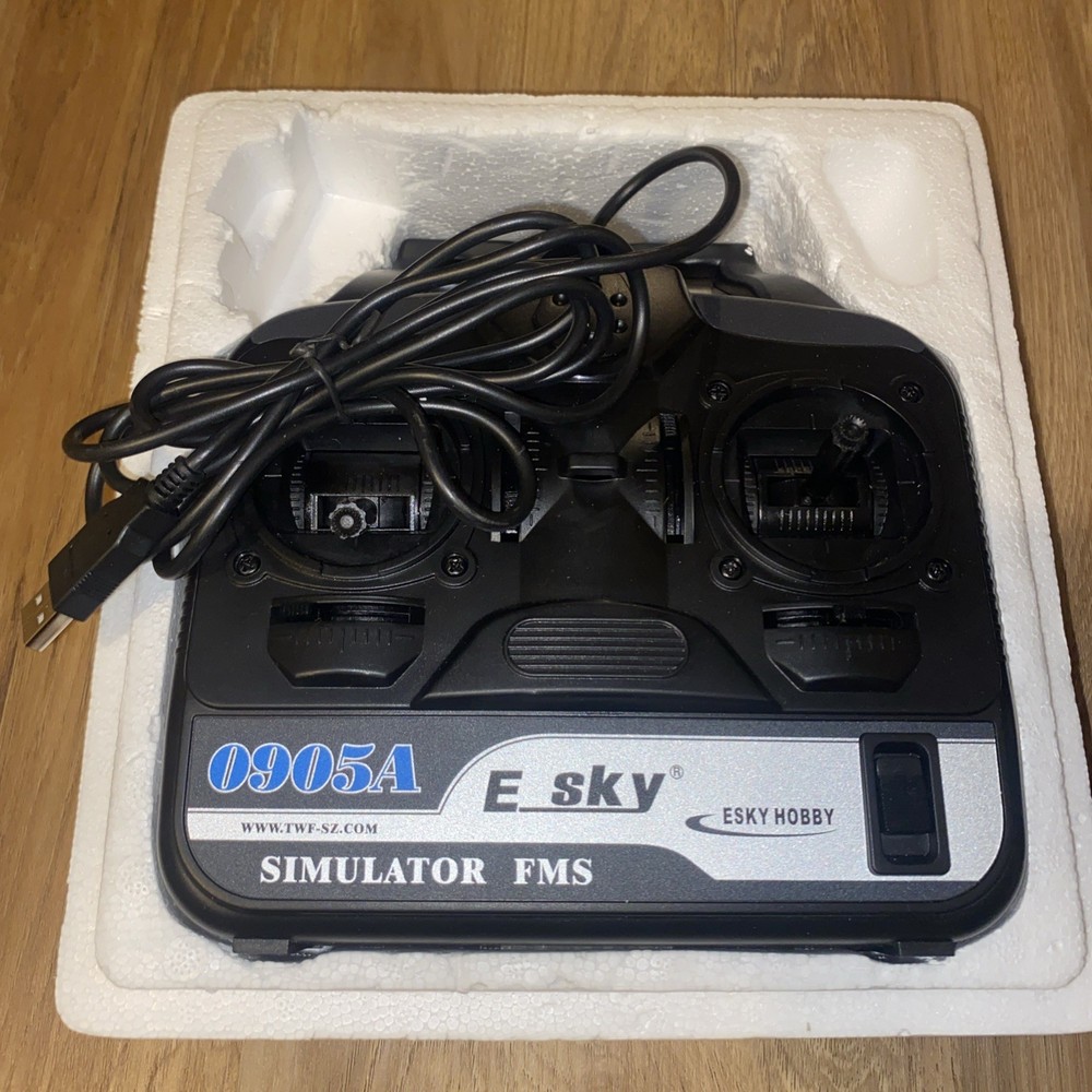 Esky EK2-0905A RC Flight Simulator Controller USB w/ Software NEW OB