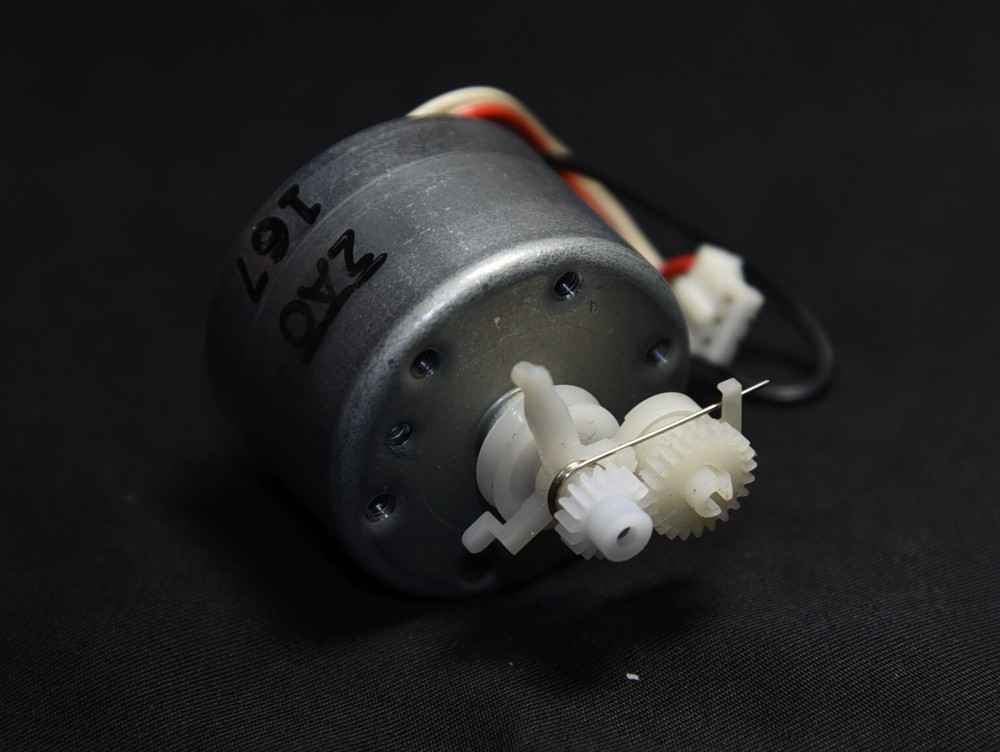 1PCS Replacement Motor Gear for Sony SEN-551CD Cassette Deck