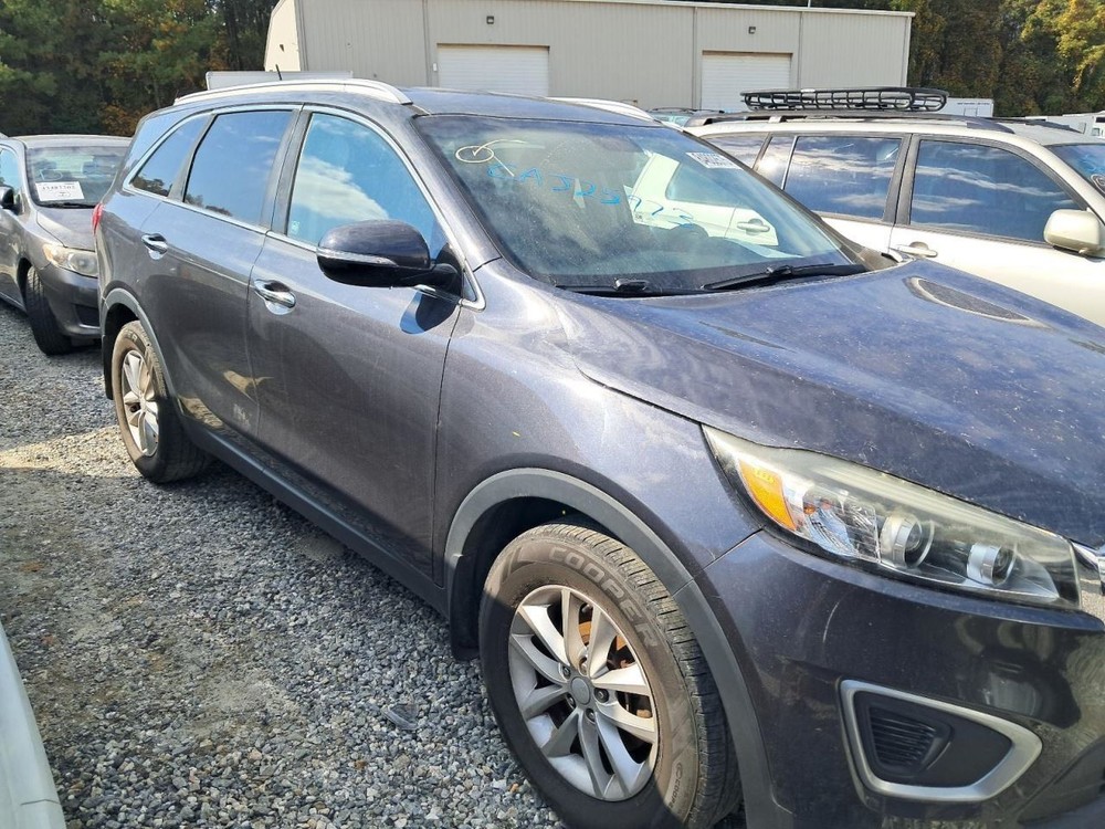 SORENTO 2017 Glove Box 4859333
