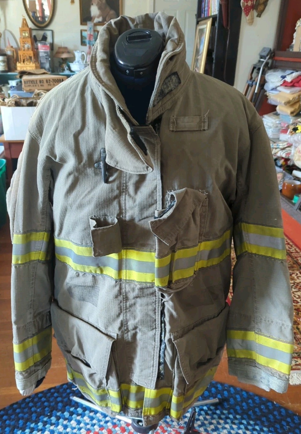 Vintage Retired Firefighter Gear Jacket FIRE COAT USED 44 x 32 Globe